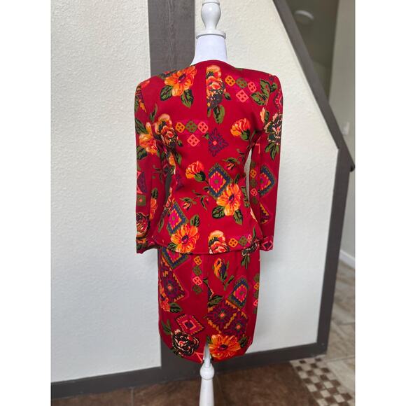 Vintage Designer Emanuel Ungaro Paris Red Floral Suit Set - Picture 4 of 10